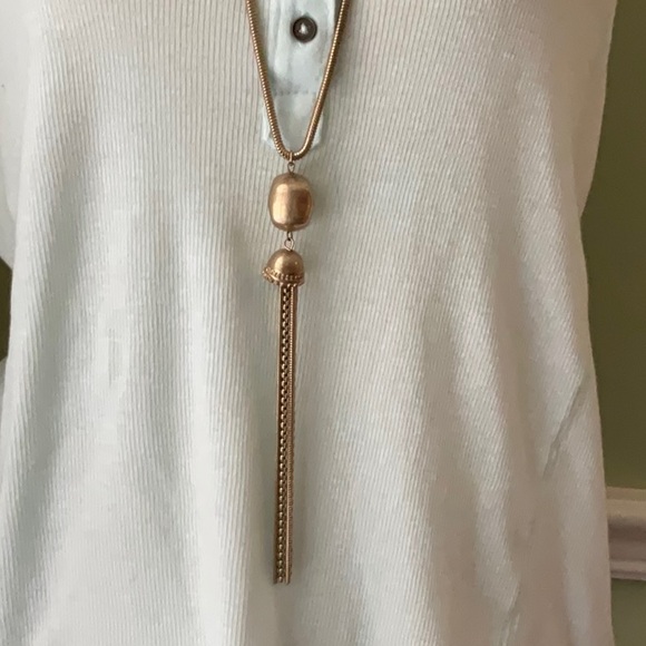 Vintage 34” W/2” Ext. Elegant Gold Pendant Tassel Necklace - Picture 3 of 7